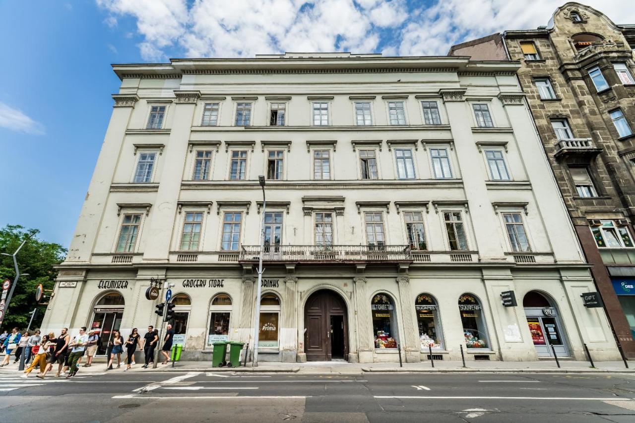 Simply The Best Location Budapest Ngoại thất bức ảnh